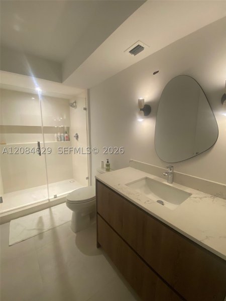 Aluguel de apartamento no Brickell Place B2411
