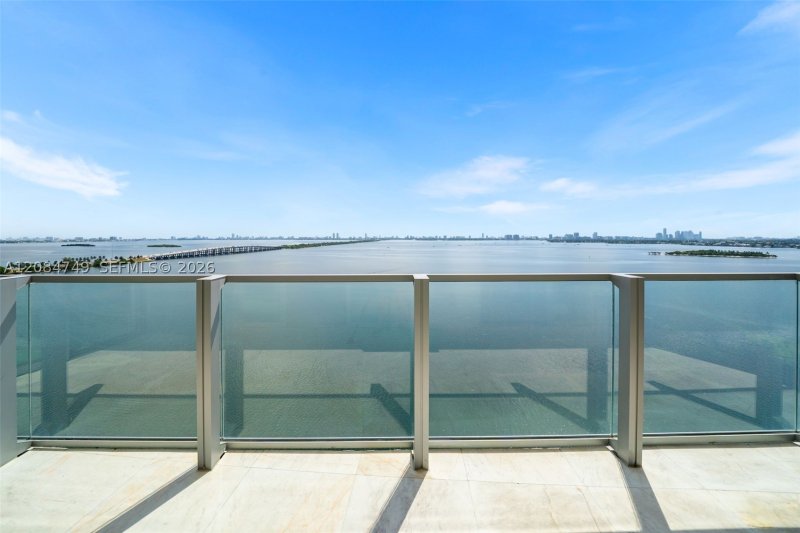 Biscayne Beach Apt #1603