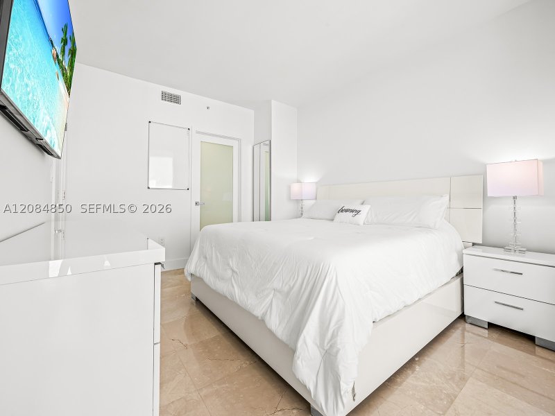 Apartment for rent at Akoya 1911