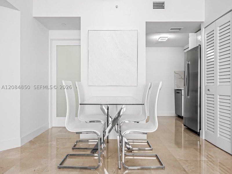 Apartment for rent at Akoya 1911