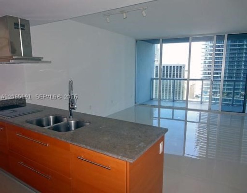 Condo for sale at Icon Brickell Viceroy 2303