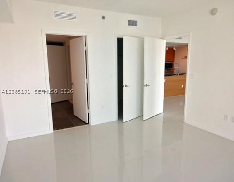Condo for sale at Icon Brickell Viceroy 2303