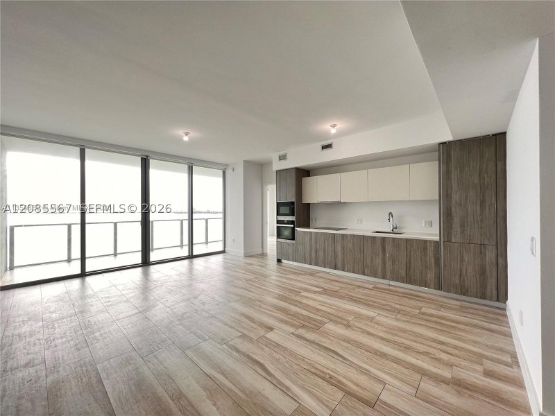 Alquiler de apartamento en Biscayne Beach 1104