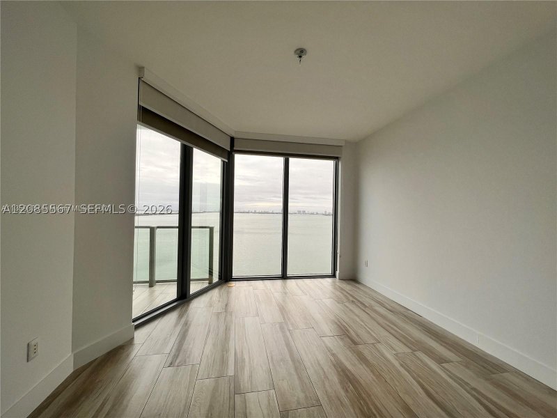 Alquiler de apartamento en Biscayne Beach 1104