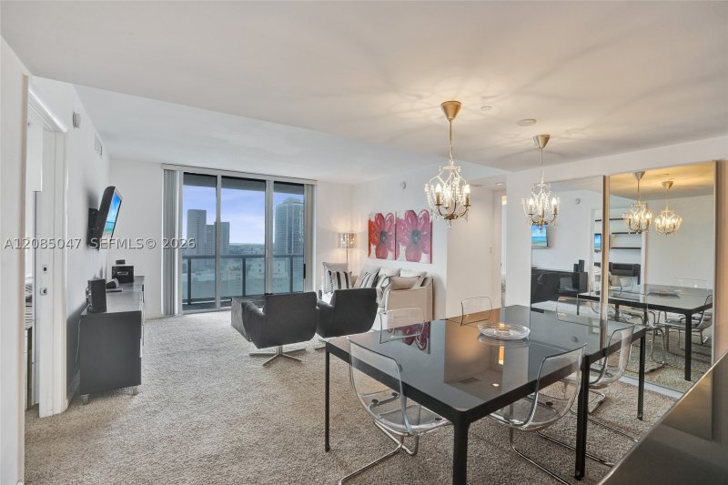 Comprar apartamento en 50 Biscayne 2801