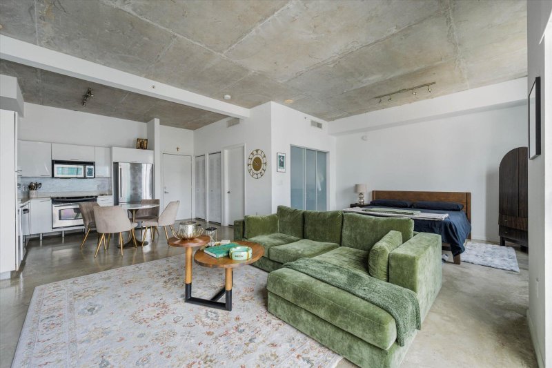 Condo for sale at Loft Downtown I 1403
