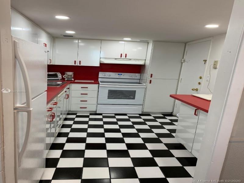 Property photo # 8