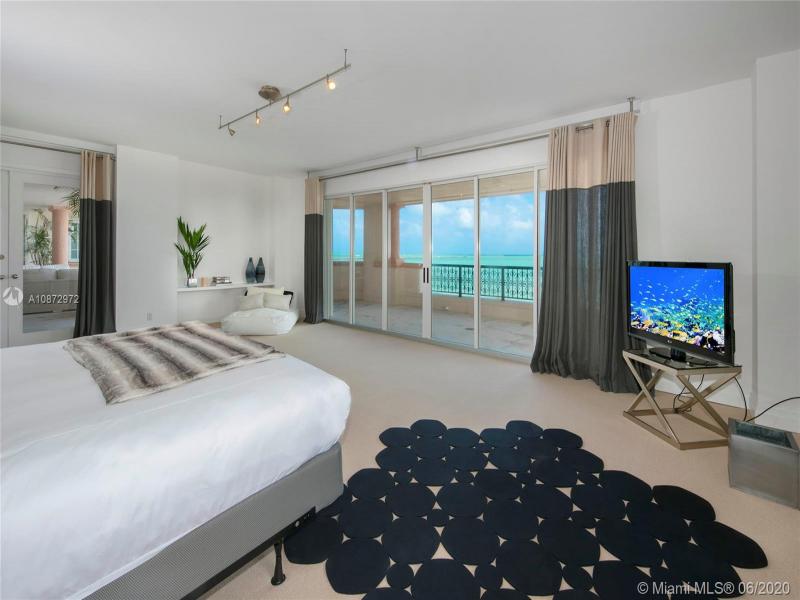 Property photo # 6