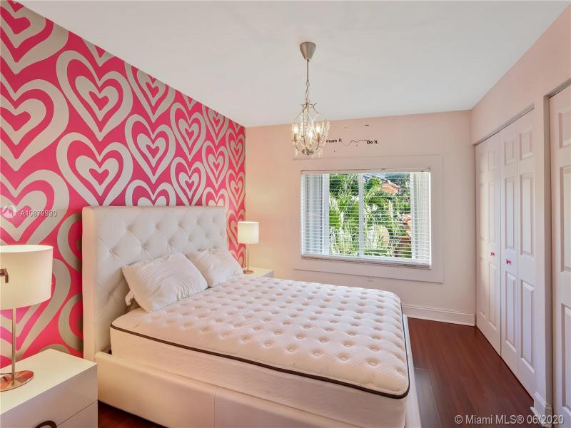 Property photo # 7