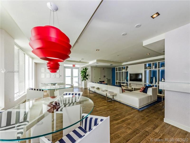 Property photo # 0