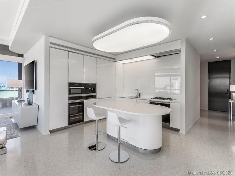Property photo # 6