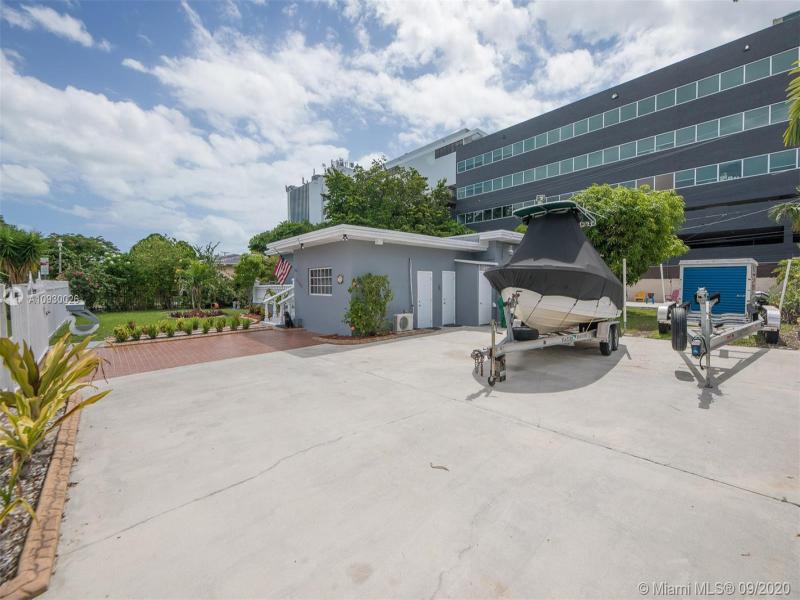 Property photo # 3