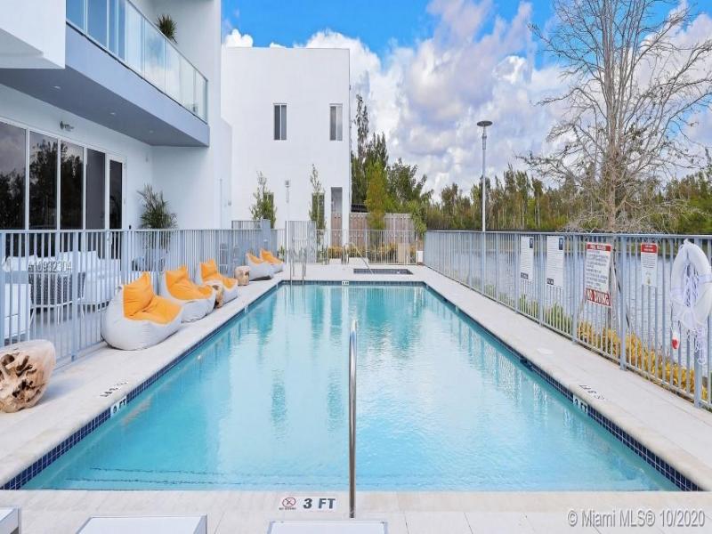 Property photo # 4