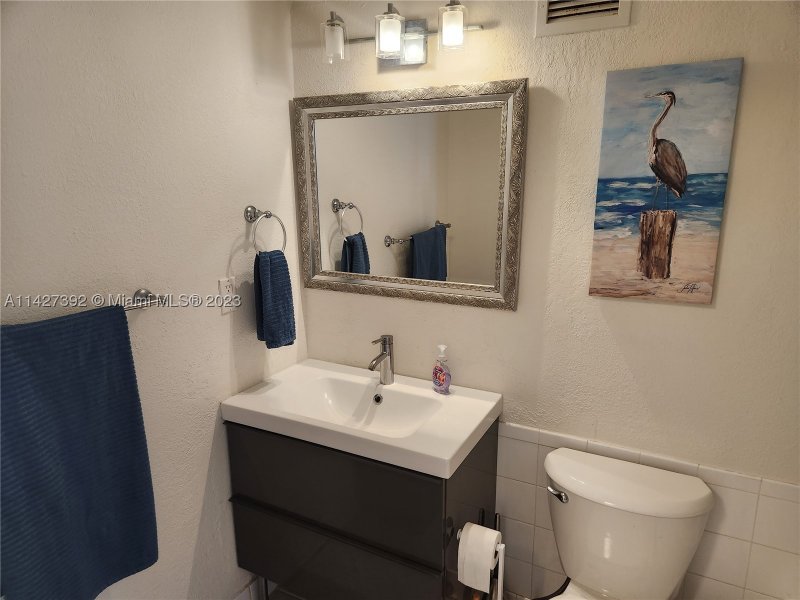 Apartment for rent at The Wave Condo 512