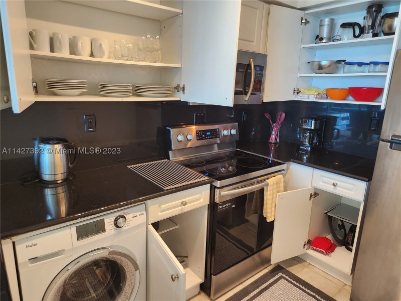 Apartment for rent at The Wave Condo 512