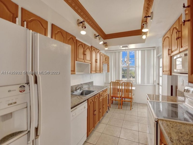 Comprar apartamento en Del Prado South Tower 304