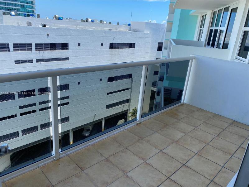Condo for sale at Sea Air Towers 1521