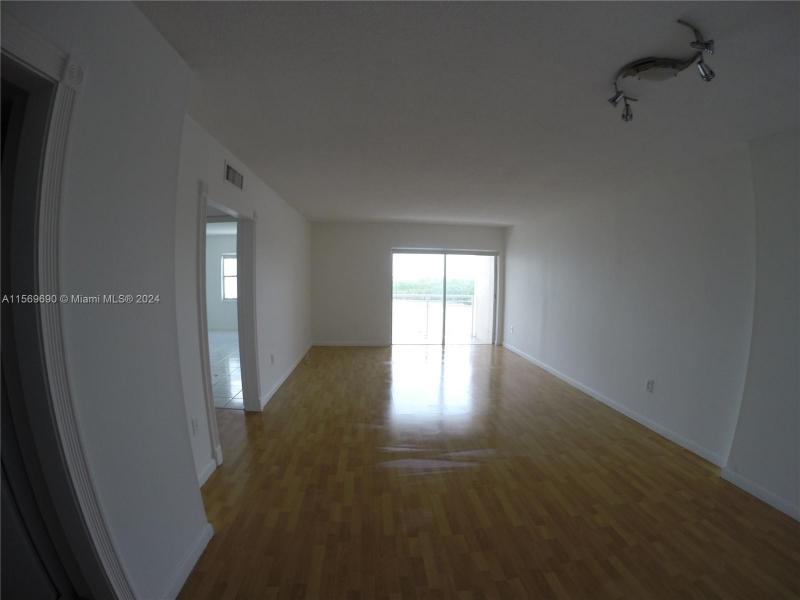 Coastal Towers Apt #905
