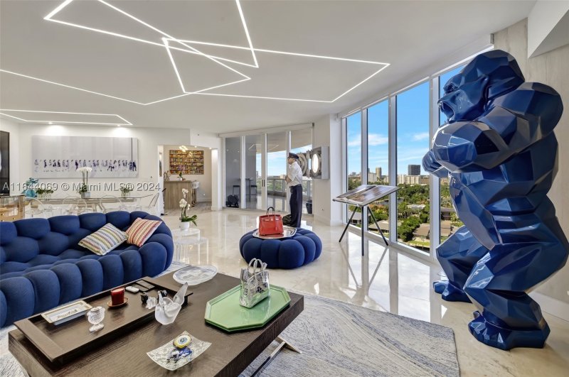 Condo for sale at Atlantic One at The Point 1204