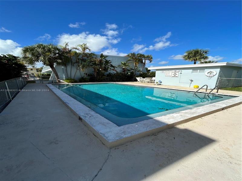 Property photo # 8