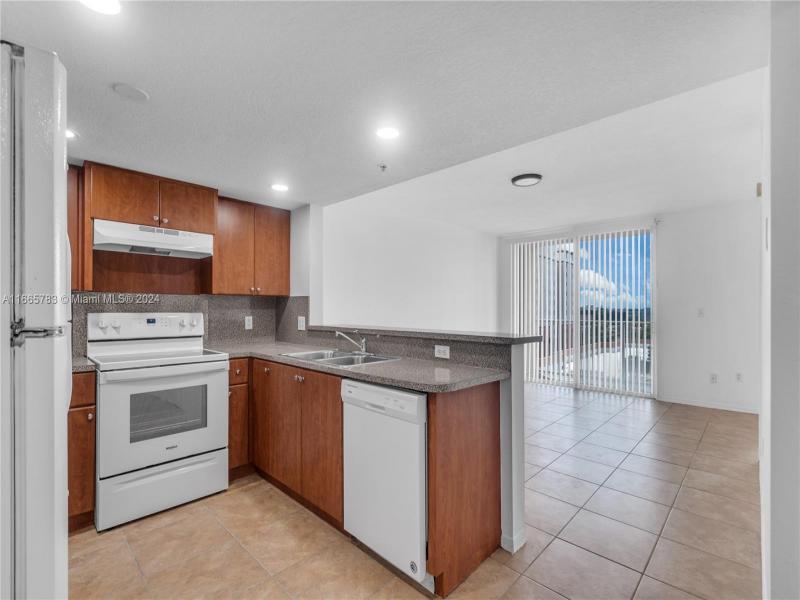Comprar apartamento en Diamond Tower 702