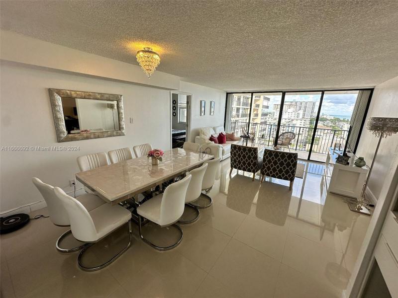 Condo for sale at Valencia at Quadomain 904
