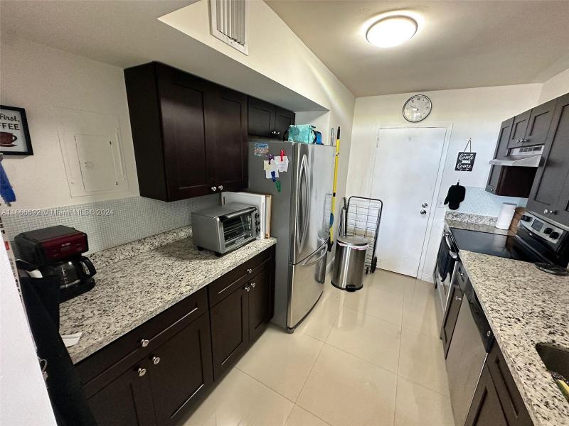 Condo for sale at Valencia at Quadomain 904
