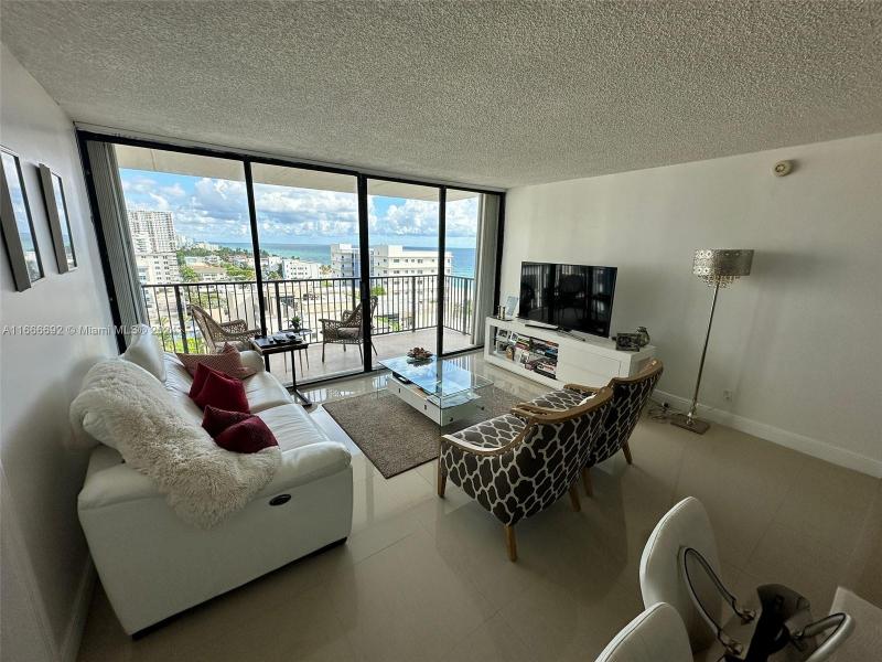 Condo for sale at Valencia at Quadomain 904