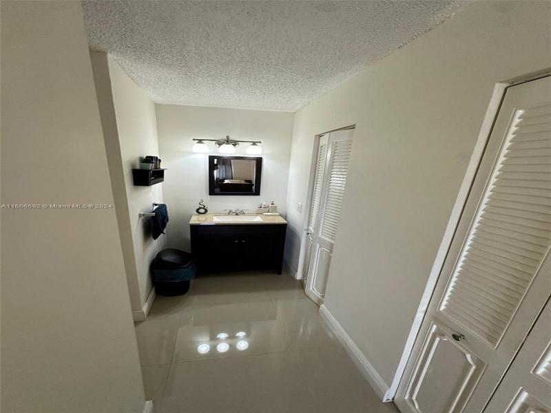 Condo for sale at Valencia at Quadomain 904