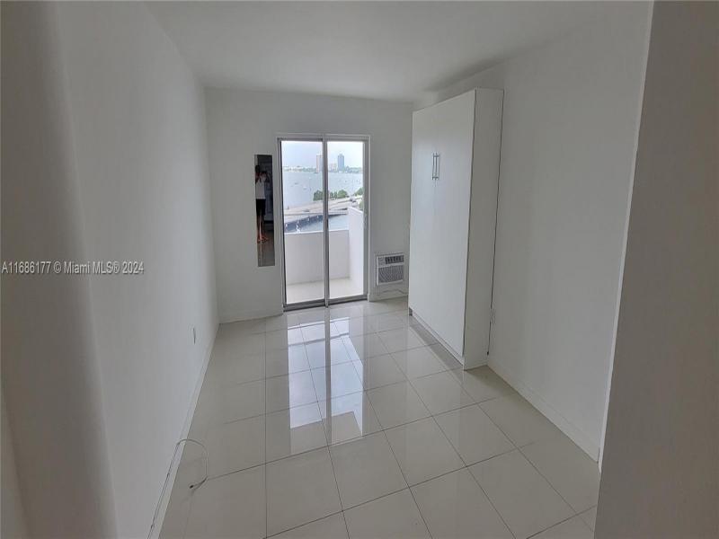 Comprar apartamento en Bayshore Yacht Tennis Club 514