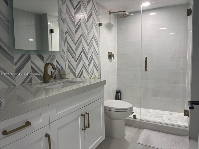Club Atlantis Apt #1409