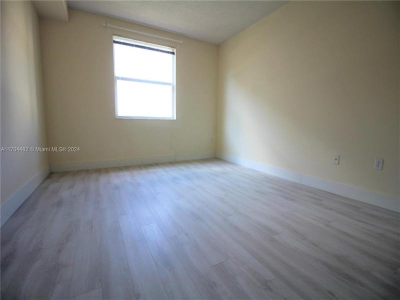 Comprar apartamento en Porto Bellagio 2612