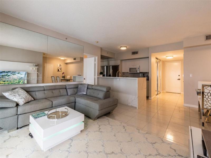 Alquiler de apartamento en King David 603