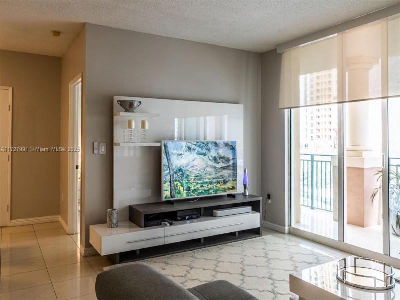 Alquiler de apartamento en King David 603