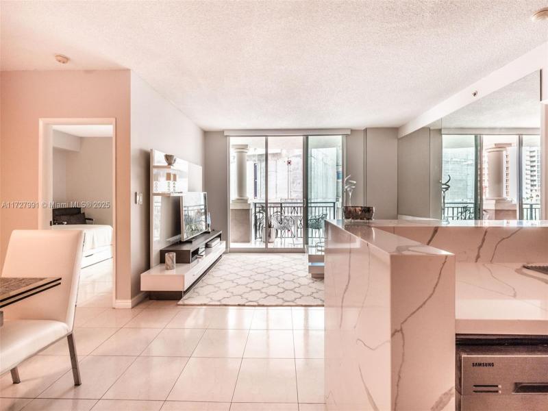 Alquiler de apartamento en King David 603