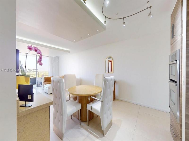Condo for sale at Olympus Towers 803