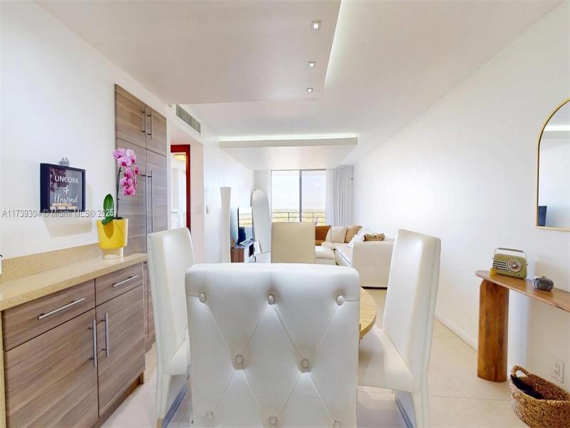 Condo for sale at Olympus Towers 803