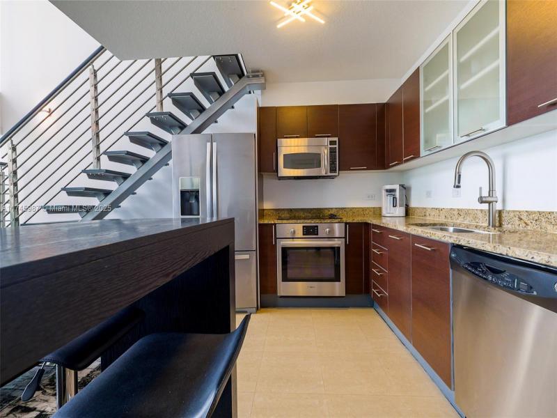 Property photo # 7