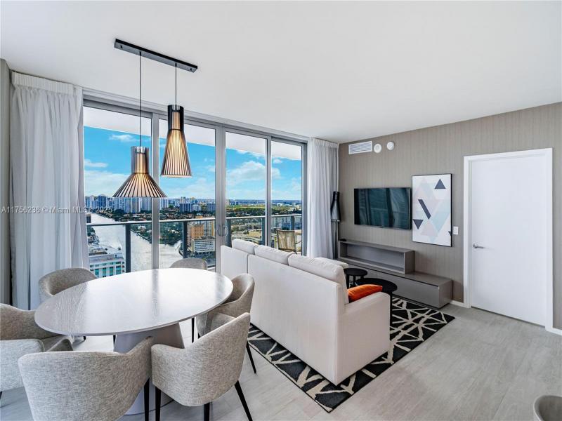 Condo for sale at Hyde Beach House R1609
