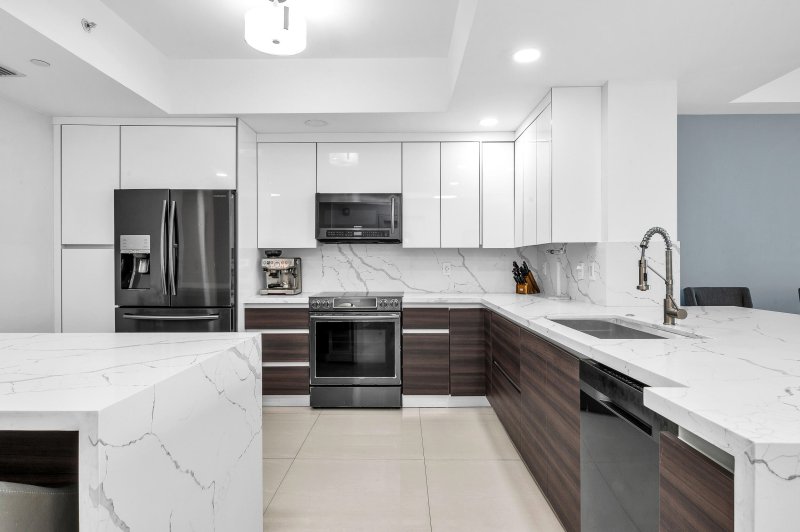 Apartment for rent at Aventura Marina II 1911