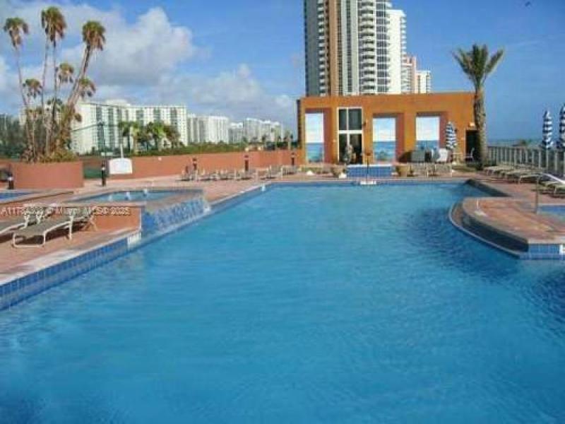 Property photo # 8
