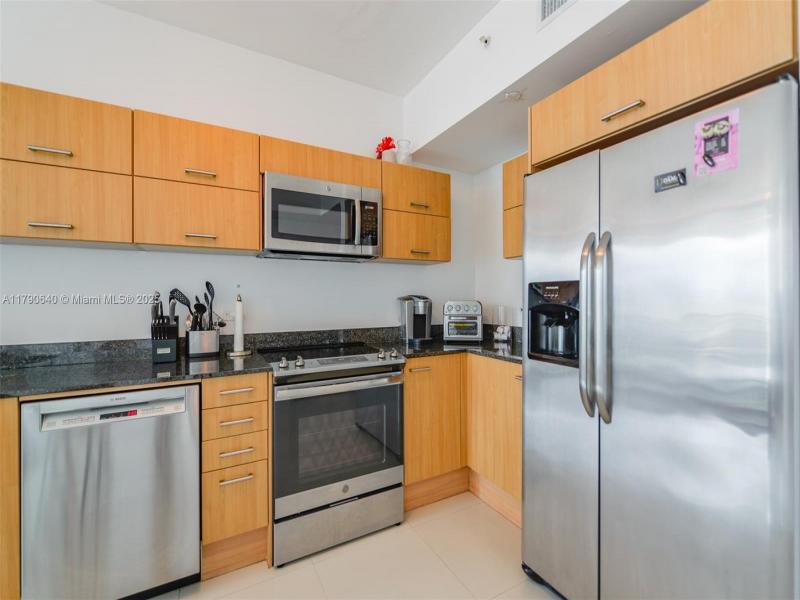 Property photo # 9