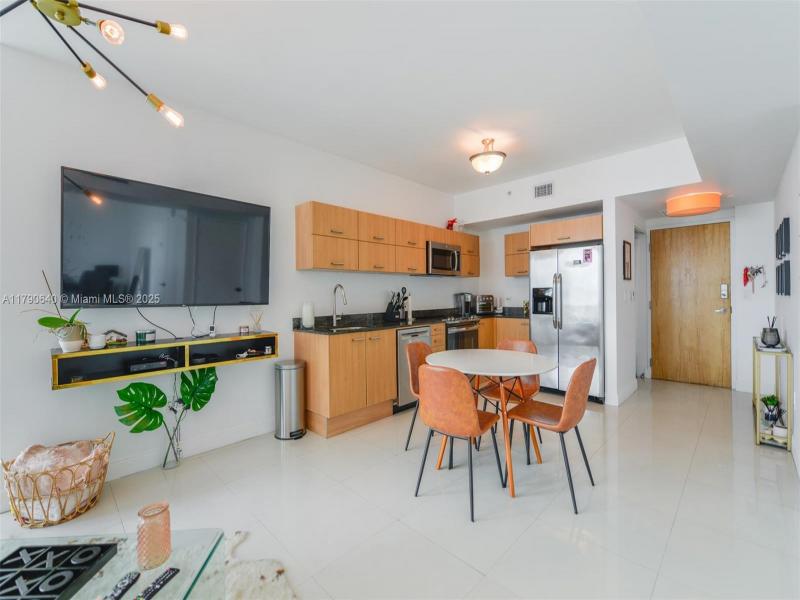 Property photo # 4