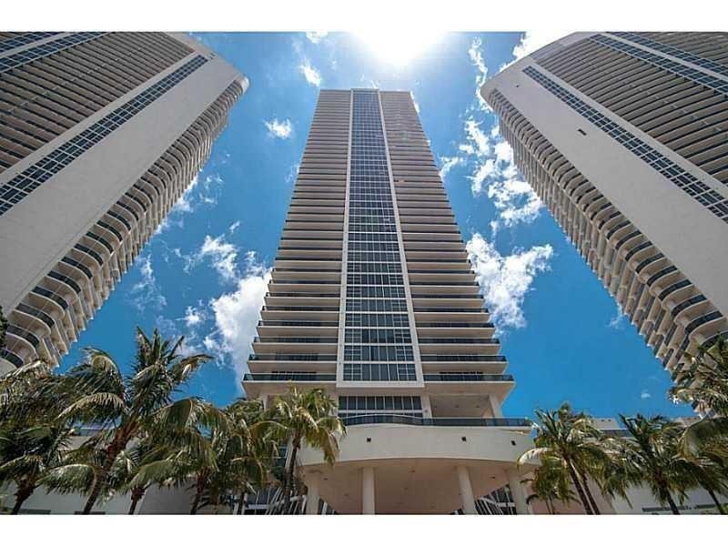 Apartment for rent at Beach Club Two 2809