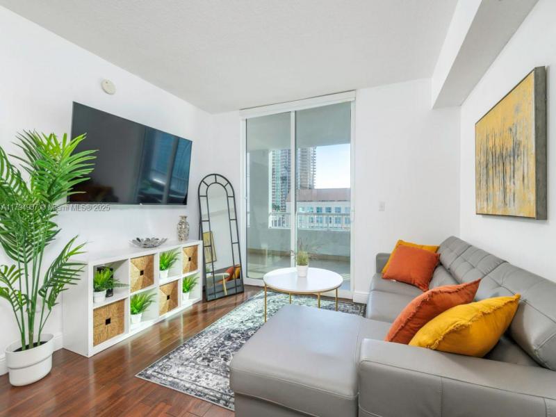 Property photo # 0