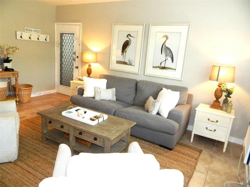 Property photo # 6