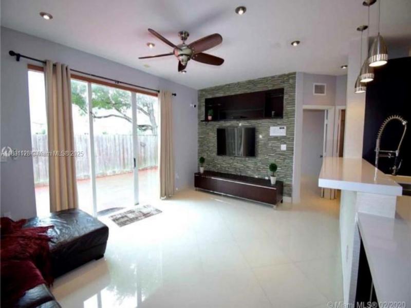 Property photo # 7