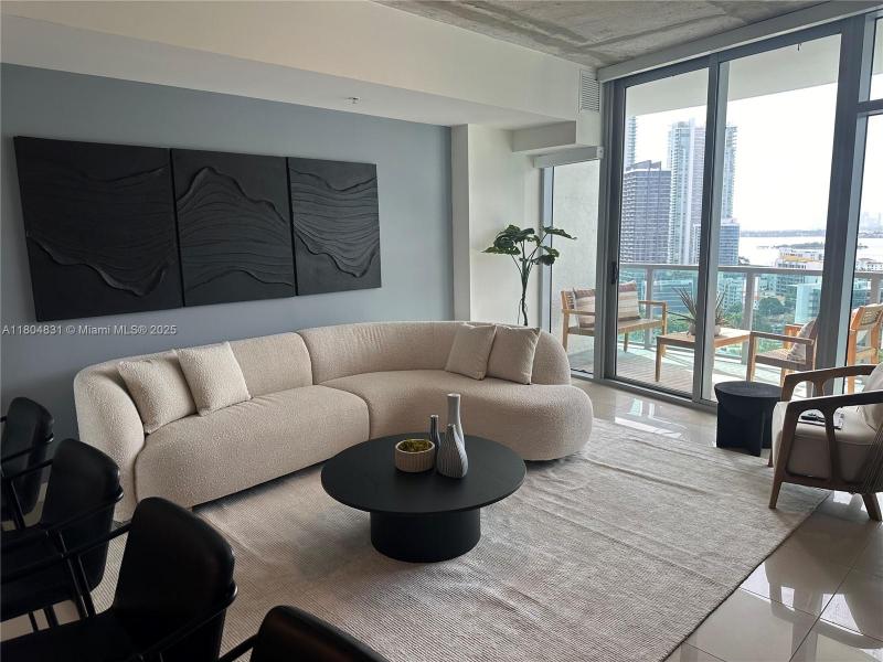Property photo # 4