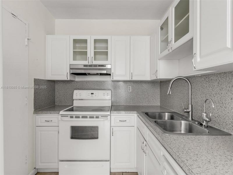 Property photo # 2