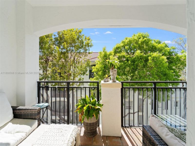 Comprar apartamento en Village by the Bay 13402